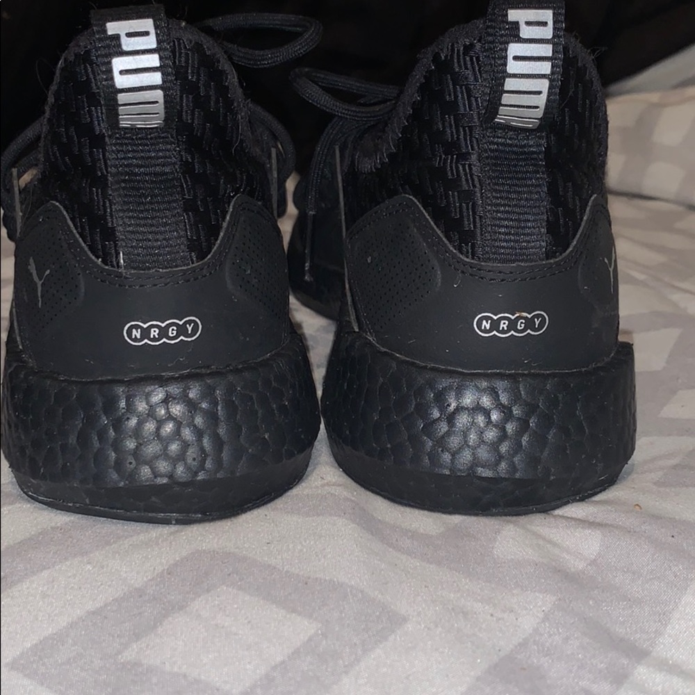 Shoes - Picture 4 of 4